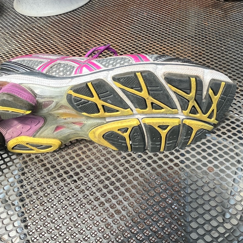 Aasics Duomax GT-2170, running shoes, good used condition,gel, IGS, 7 1/2 - Picture 4 of 4